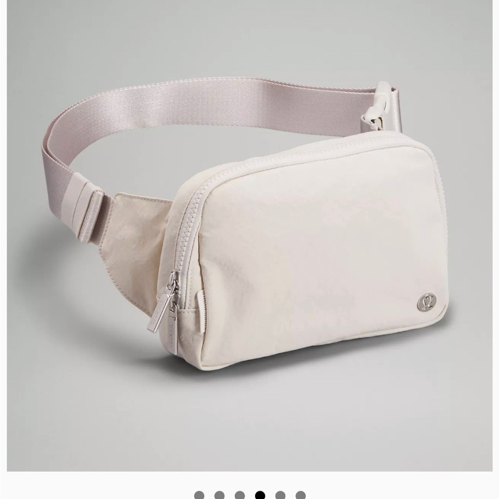 LULULEMON -Everywhere belt bag Large , white opal color